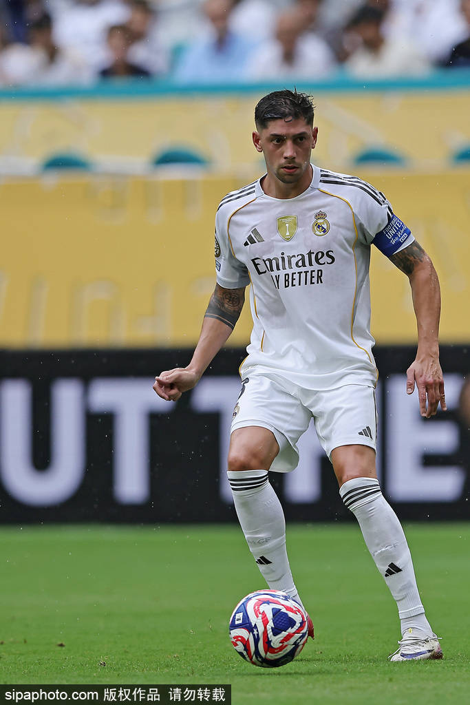 皇马核心球员被曝转会传闻，引球迷热议，成为.