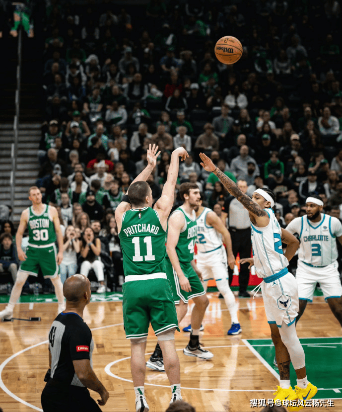 体育游戏凯尔特人队惨败后更衣室爆发冲突，主帅回应，合作游戏不能组织学习.的简单介绍