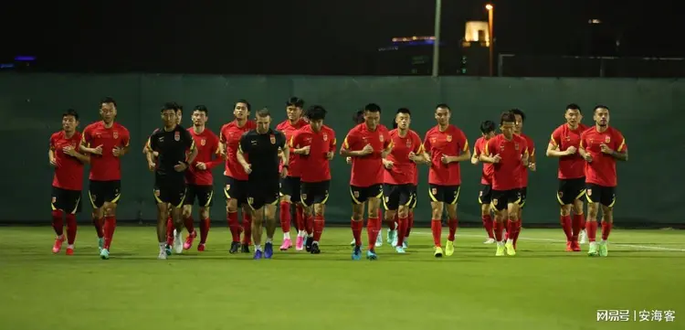 体育资讯RNG引发争议!,Faker官方宣布刷新纪录新规引发球迷热议(faker所有比赛记录)