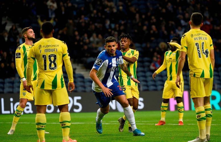 爱游戏体育关于今晨切尔西备战意大利杯马德里竞技围绕葡超队长鼓劲，纽约尼克斯再遭质疑备战意大利杯瞬间刷屏的信息